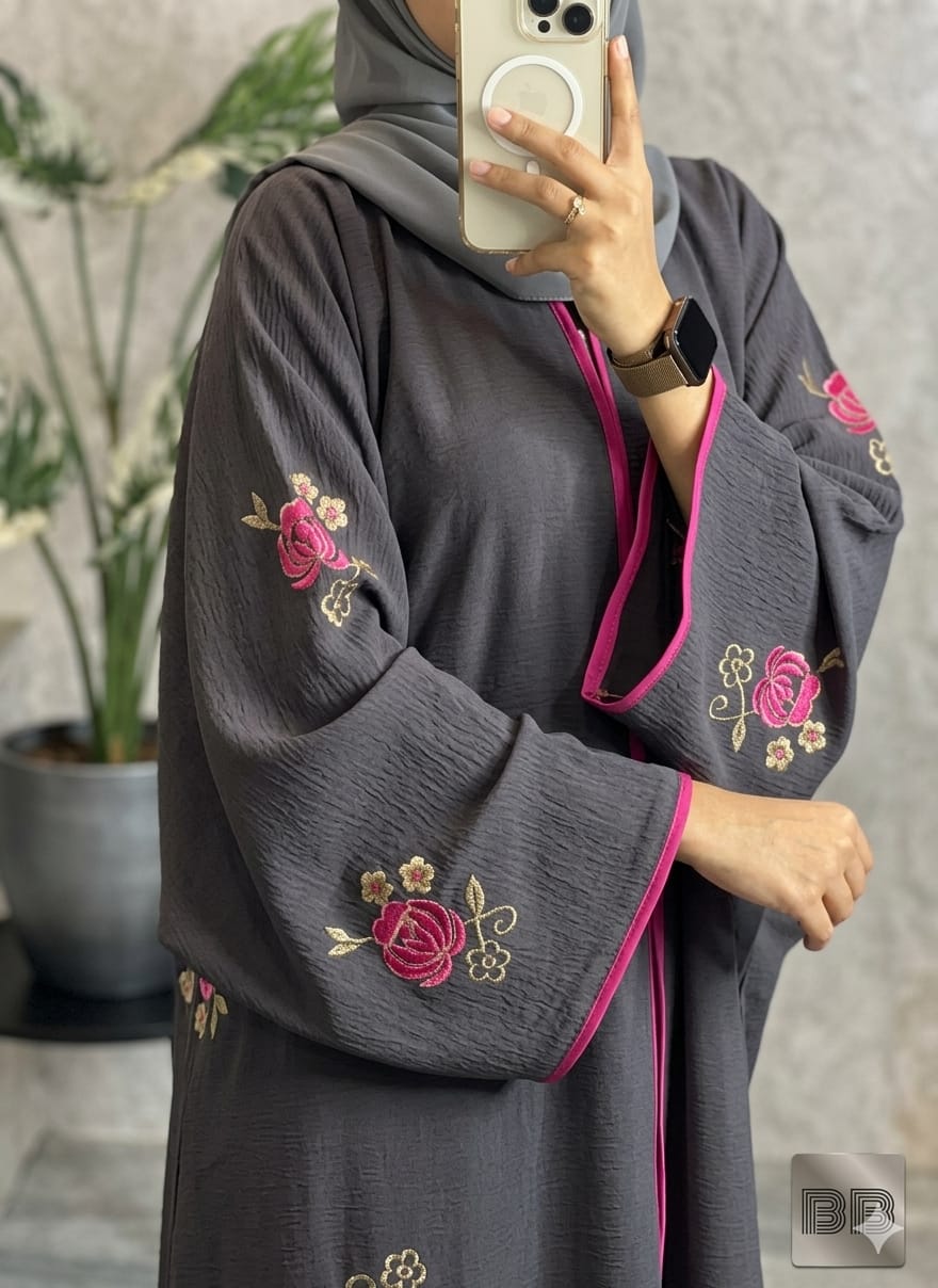 Abaya view 3